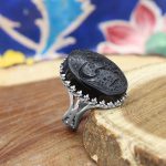 انگشتر عقیق مشکی نقره مردانه طرح جلال + حکاکی حسبی الله - Image 3