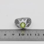 انگشتر زبرجد الماس تراش نقره مردانه دست ساز طرح قلم زنی پاشا - Image 5