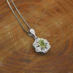 گردنبند زبرجد الماس تراش نقره زنانه طرح بهدخت - Image 3