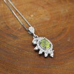 گردنبند زبرجد الماس تراش نقره زنانه طرح ارغوان - Image 2