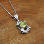 گردنبند زبرجد الماس تراش نقره زنانه طرح یلدا - Image 2