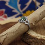 انگشتر زمرد الماس تراش نقره زنانه طرح آرامیس - Image 3