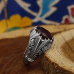 انگشتر گارنت نقره مردانه دست ساز طرح قلم زنی برسا - Image 3