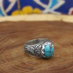انگشتر فیروزه نیشابوری نقره مردانه دست ساز طرح پویا - Image 2