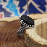 انگشتر عقیق مشکی نقره مردانه طرح اسد + حکاکی حسبی الله - Image 2