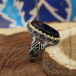 انگشتر عقیق مشکی نقره مردانه طرح ولی - Image 2