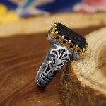 انگشتر عقیق مشکی نقره مردانه طرح شاهرخ - Image 2