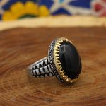 انگشتر عقیق مشکی نقره مردانه طرح آزاد - Image 3