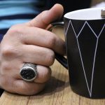 انگشتر عقیق مشکی نقره مردانه دست ساز طرح توکل + حکاکی امن المتوکلون - Image 5