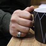 انگشتر زمرد الماس تراش نقره مردانه طرح سینا - Image 4