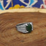 انگشتر زمرد الماس تراش نقره مردانه طرح یاسان - Image 3