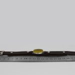 دستبند شرف الشمس نقره چرم طبیعی قهوه ای دو لایه طرح موعود + حرز امام جواد (ع) + آیت الکرسی + حکاکی شرف الشمس - Image 4