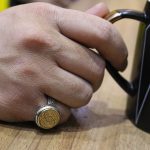 انگشتر حرز امام جواد (ع) نقره مردانه و زنانه طرح دایره ای آیت الکرسی + تربت امام حسین (ع) - Image 5