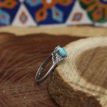 انگشتر فیروزه نیشابوری نقره زنانه طرح آریا - Image 2