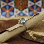 انگشتر زبرجد الماس تراش نقره زنانه طرح تی تی - Image 4