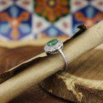 انگشتر زمرد الماس تراش نقره زنانه طرح دینا - Image 2