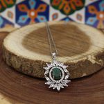 گردنبند زمرد زامبیا الماس تراش نقره زنانه طرح مارن - Image 2