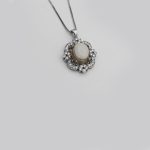 گردنبند عقیق باباقوری نقره زنانه طرح شکوفه - Image 4