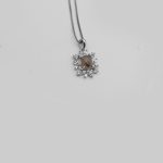 گردنبند شجر زنانه نقره طرح نسترن - Image 2