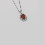 گردنبند عقیق سرخ یمنی نقره زنانه طرح اعظم - Image 2