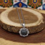 گردنبند عقیق کبود یمنی نقره زنانه طرح دلارام - Image 3