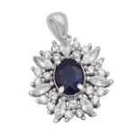 گردنبند یاقوت کبود الماس تراش نقره زنانه طرح ماه