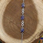 دستبند یاقوت کبود الماس تراش نقره زنانه طرح نازگل - Image 4