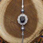 دستبند یاقوت کبود الماس تراش نقره زنانه طرح پریسا - Image 3