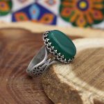 انگشتر عقیق سبز نقره مردانه طرح زره - Image 3