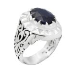 انگشتر یاقوت کبود الماس تراش نقره مردانه دست ساز طرح کیارش