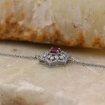 دستبند یاقوت سرخ الماس تراش نقره زنانه طرح تیارا - Image 2