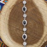 دستبند یاقوت کبود الماس تراش نقره زنانه طرح مهتاب - Image 3