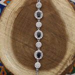 دستبند یاقوت کبود الماس تراش نقره زنانه طرح هانی - Image 2