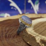 انگشتر عقیق کبود یمنی نقره مردانه طرح نصر - Image 2