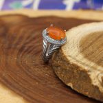 انگشتر عقیق سرخ یمنی نقره زنانه طرح سلطنتی - Image 4