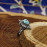 انگشتر فیروزه نیشابوری نقره زنانه طرح نیلا - Image 3